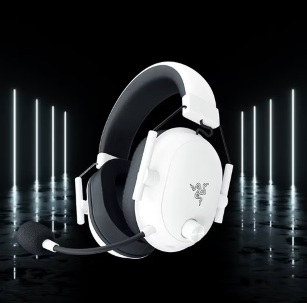 RAZER BlackShark V2 HyperSpeed – Wireless Headset  1